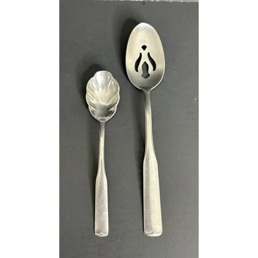 34 International Colonial Scroll Pieces Stainless Mark II Forks Knives Spoons